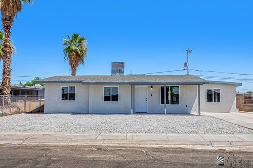 906 E 25 St, Yuma, AZ, 85365 | Card Image