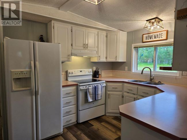 6770 Parsnip Rd, House other with 4 bedrooms, 1 bathrooms and null parking in Prince George BC | Image 4