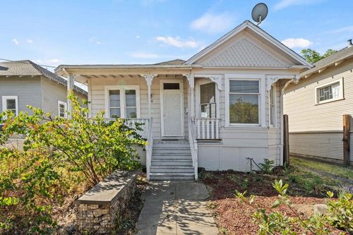 488 E Saint John St, San Jose, CA, 95112-3415 | Card Image