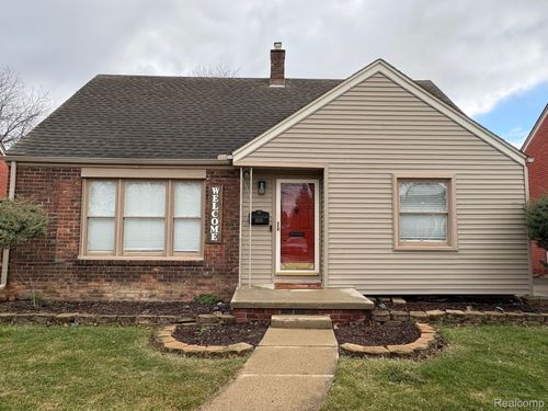 15570 Angelique Ave, Allen Park, MI, 48101-1930 | Card Image