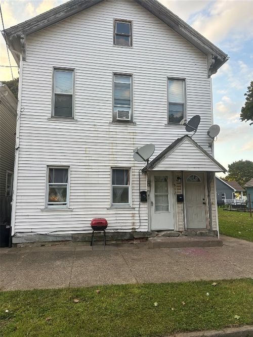 512 W 4th St, Erie, PA, 16507-2512 | Card Image