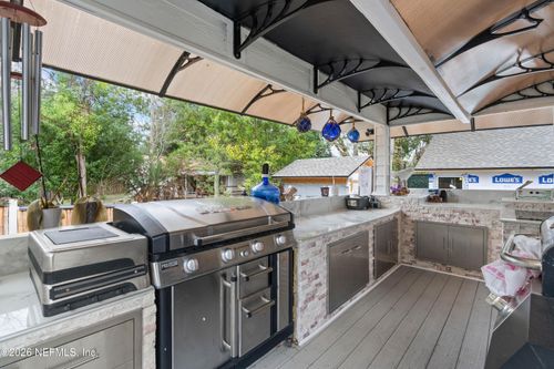 4649 Shelby Ave, Jacksonville, FL, 32210-1713 | Card Image