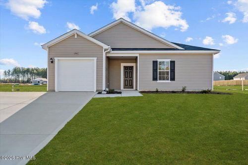 266 Happy Trail Rd, Aberdeen, NC, 28315-2612 | Card Image