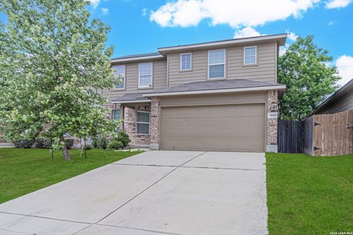 7019 Capella Cir, San Antonio, TX, 78252-4486 | Card Image