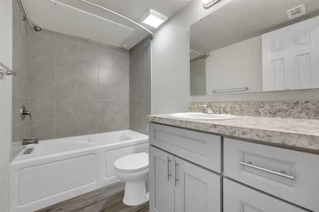 APT-211 - 6108 Abrams Rd, Condo with 2 bedrooms, 1 bathrooms and null parking in Dallas TX | Image 10