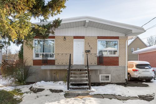 550 Rue Bayard, Laval, QC, H7H1W6 | Card Image