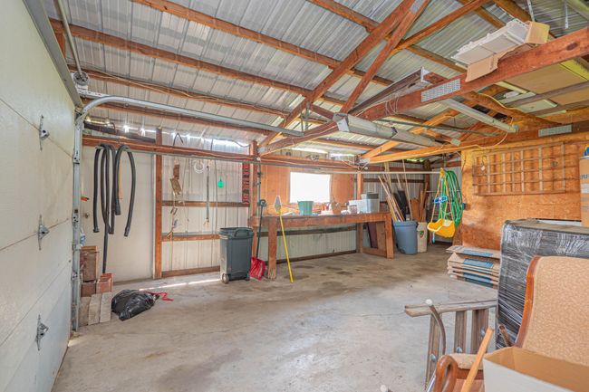 409 E Elm St, House other with 3 bedrooms, 2 bathrooms and null parking in Huntsville MO | Image 39