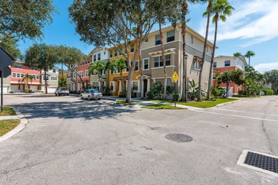 6 - 1717 Borrego Way, Townhouse with 2 bedrooms, 2 bathrooms and null parking in West Palm Beach FL | Image 2