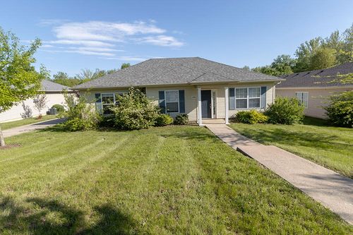 1900 Field St, COLUMBIA, MO, 65203-8749 | Card Image
