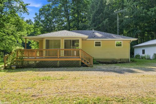3603 Wixson Rd, Croswell, MI, 48422-8282 | Card Image