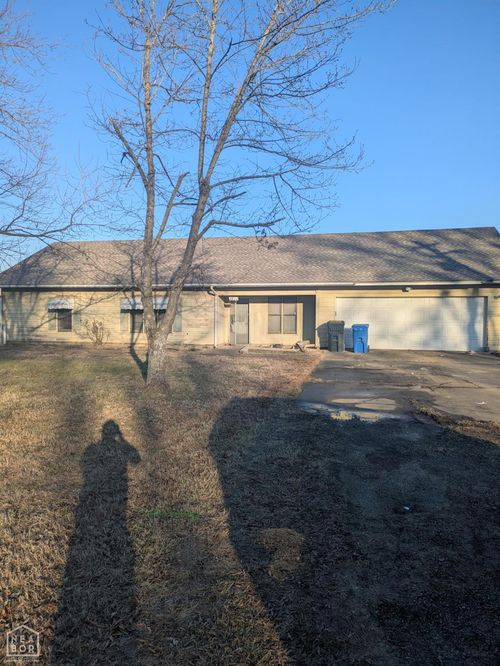 4622 Richardson Dr, Jonesboro, AR, 72404-8158 | Card Image