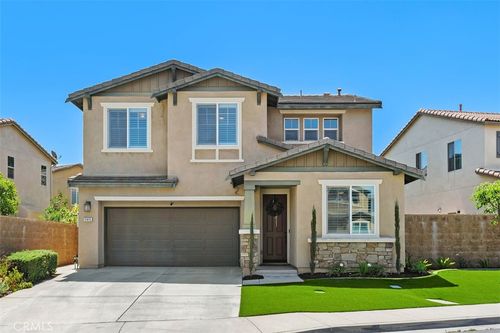 11415 Valley Oak Ln, Corona, CA, 92883-4721 | Card Image