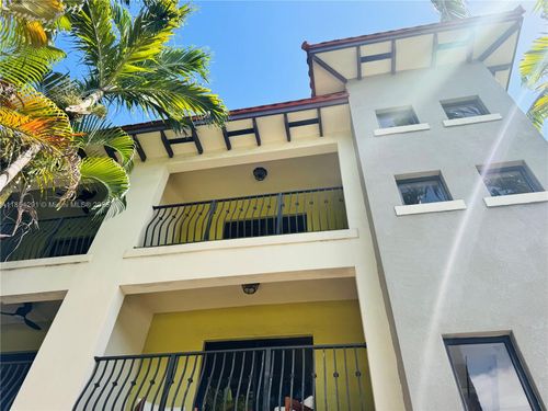 apt-110-3204 Bird Ave, Coconut Grove, FL, 33133-4460 | Card Image