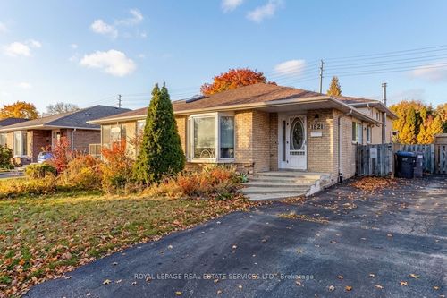 1821 Bonnymede Dr, Mississauga, ON, L5J1E2 | Card Image