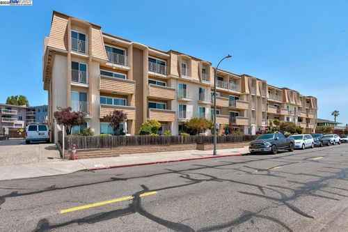 apt-301-1001 Shoreline Dr, Alameda, CA, 94501-5985 | Card Image