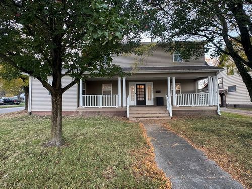 601 5th St, Struthers, OH, 44471-1849 | Card Image