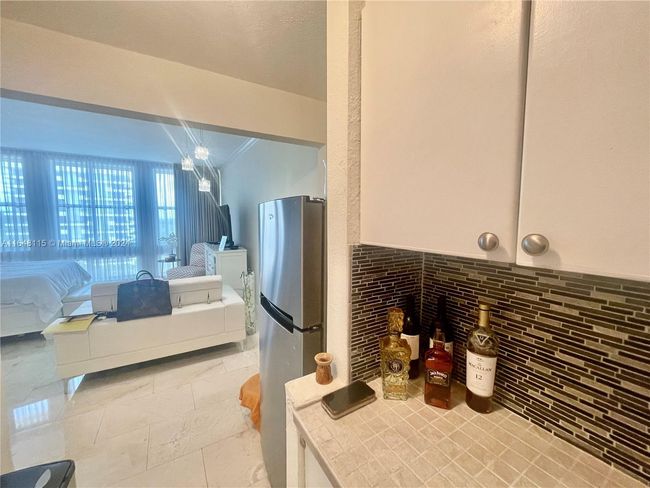 APT-818 - 700 Biltmore Way, Condo with 0 bedrooms, 1 bathrooms and null parking in Coral Gables FL | Image 12