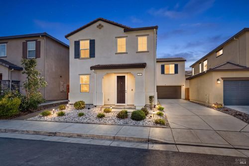 2351 Hanson Dr, Fairfield, CA, 94533-8017 | Card Image