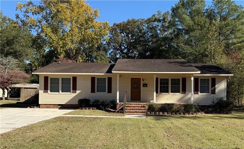 103 Spring St, Red Springs, NC, 28377-2005 | Card Image