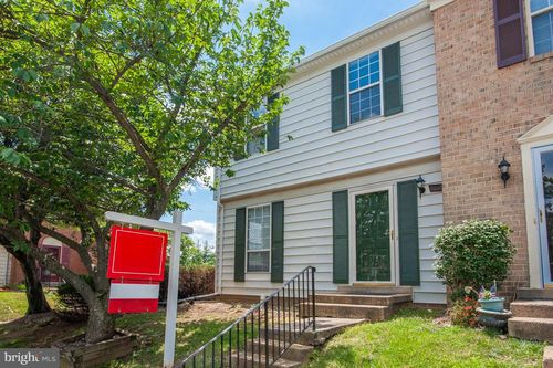 6601 China Grove Ct, ALEXANDRIA, VA, 22310-2437 | Card Image