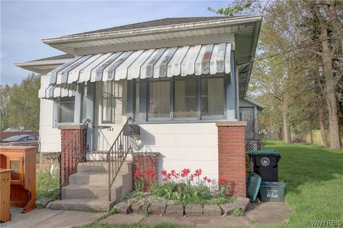 143 Franklin St, Tonawanda, NY, 14150-3843 | Card Image