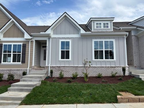 402 W Stonehaus Xing, Antioch, TN, 37013 | Card Image