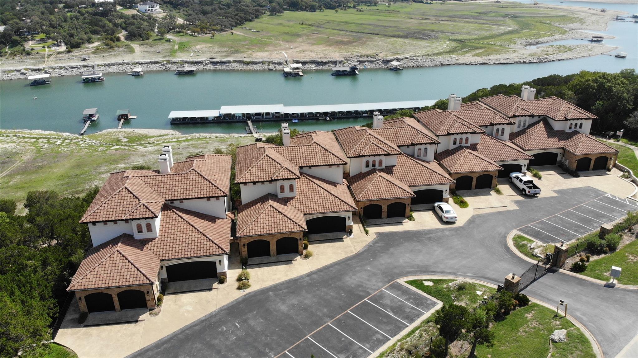 Residential in Jonestown 3