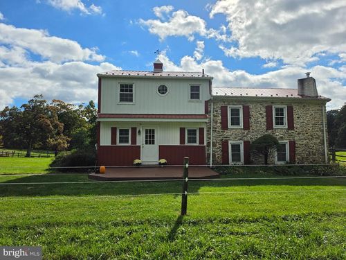 1112 Telegraph Rd, Coatesville, PA, 19320-1002 | Card Image