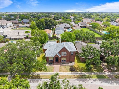 4518 Moonlake Ridge Dr, Corpus Christi, TX, 78413-5017 | Card Image