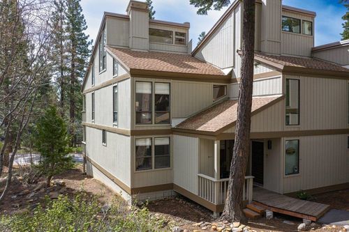 82-1001 Commonwealth Dr, Kings Beach, CA, 96143-4509 | Card Image