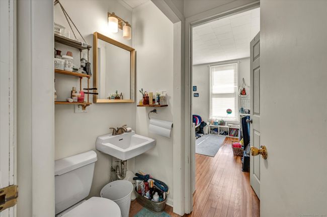 275 Prospect St, Home with 6 bedrooms, 3 bathrooms and 6 parking in Willimantic CT | Image 33