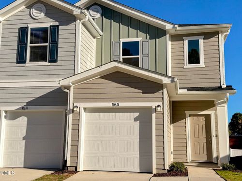 10614 Brookside Dr, Raleigh, NC, 27601 | Card Image