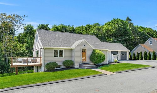 13 Curtis St, Lynn, MA, 01905-1129 | Card Image