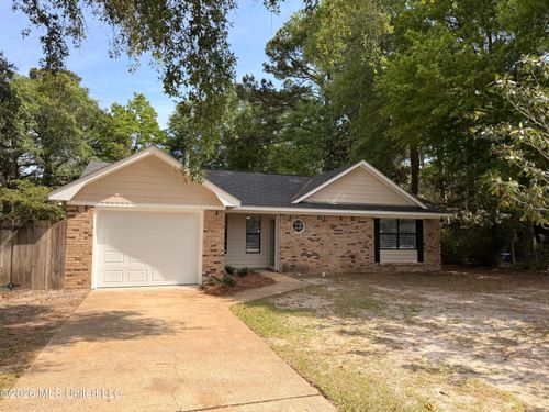 9120 Barnacle Blvd, Ocean Springs, MS, 39564-9530 | Card Image