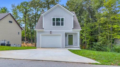 1226 Thomas Ln, HIXSON, TN, 37343-3747 | Card Image