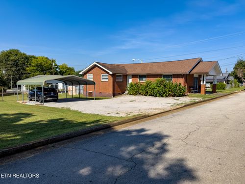 210 S Cherry St, Lenoir City, TN, 37771-3109 | Card Image