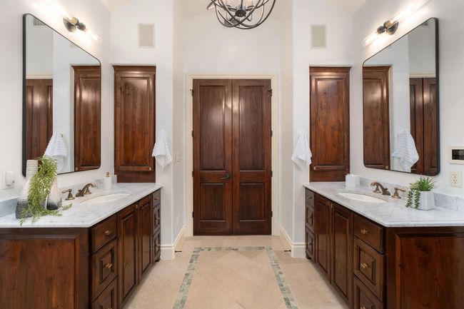 505 Indigo Ln, House other with 4 bedrooms, 6 bathrooms and 5 parking in Georgetown TX | Image 20