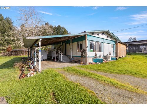 146 Crater Rd, Camas Valley, OR, 97416-9735 | Card Image