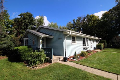 19010 W Main Street Street, Lannon, WI, 53046 | Card Image