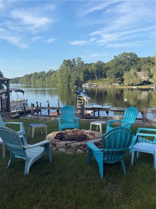 103 Lake Dr, Chepachet, RI, 02814-1212 | Card Image