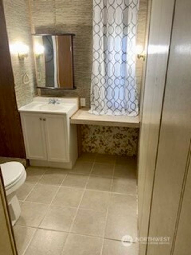 818 D St, House other with 2 bedrooms, 1 bathrooms and null parking in Vader WA | Image 6