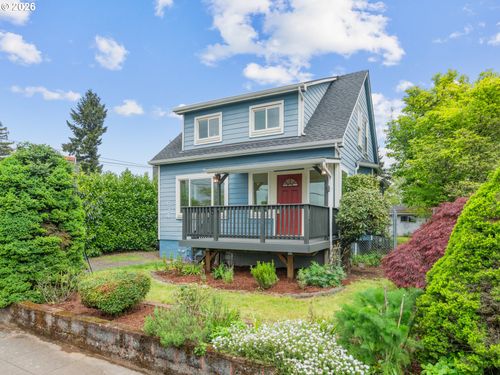 534 Ne 67th Ave, Portland, OR, 97213 | Card Image