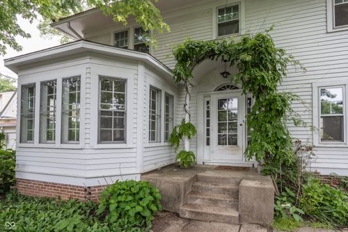 4304 Central Ave, Indianapolis, IN, 46205-1821 | Card Image