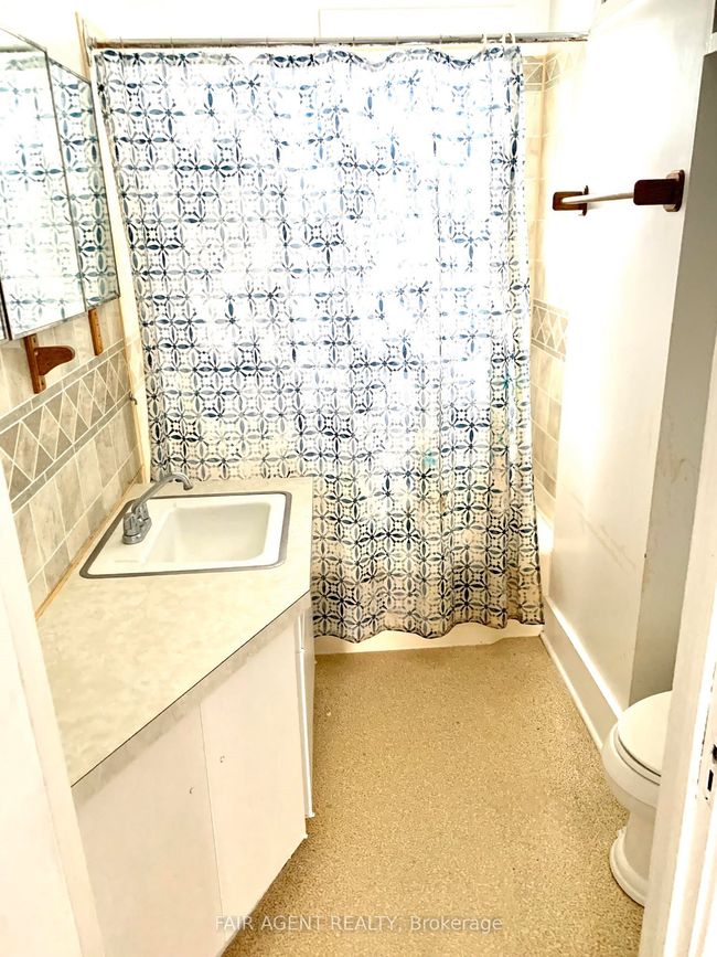 975140 Silver Centre Rd, House other with 4 bedrooms, 2 bathrooms and 10 parking in North Cobalt ON | Image 14