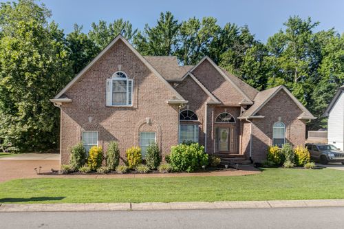 300 Artesa Dr, White House, TN, 37188-9573 | Card Image