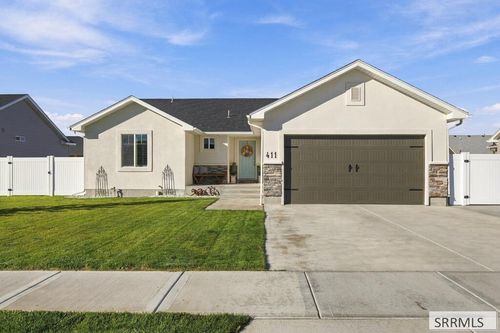 411 Rock Hill Ln, Idaho Falls, ID, 83401-6534 | Card Image