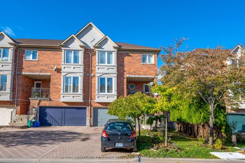 18 Orchid Rd, Thornhill, ON, L3T7T6 | Card Image