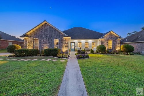 14 Irongate Dr, Texarkana, TX, 75503-5121 | Card Image