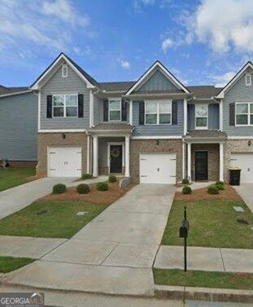 67 Chastain Cir, Newnan, GA, 30263-8640 | Card Image