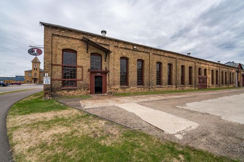 1 Northern Pacific Rd, Brainerd, MN, 56401-2689 | Card Image